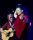 Cambridge-Folk-20140802 Martin-And-Eliza-Carthy-Cz2j6561