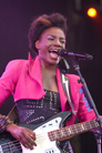 Eurockeennes de Belfort 20090704 The Noisettes 02