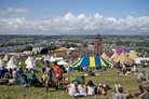 Glastonbury-2011-Festival-Life-Lara--39