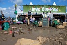 Glastonbury-2011-Festival-Life-Lara--56