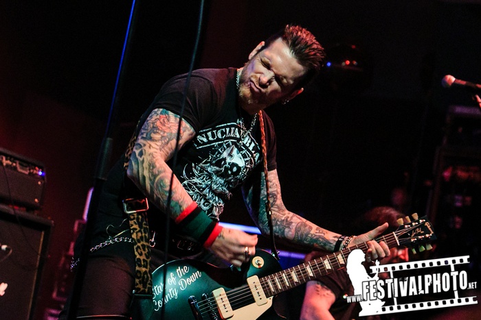 Ricky Warwick and The Fighting Hearts