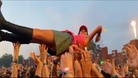 Hellfest-Open-Air-20230618 Pantera 4415-Crowdsurfing-Chick