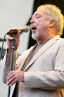 Latitude 2010 100718 Tom Jones 7450