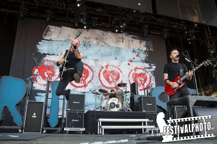 Rise Against