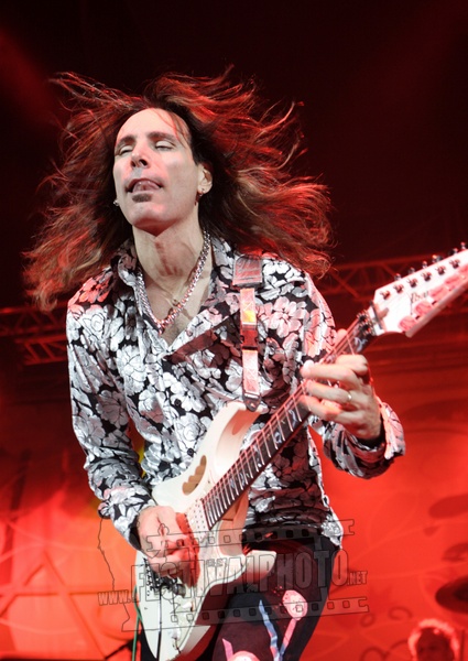 Steve Vai